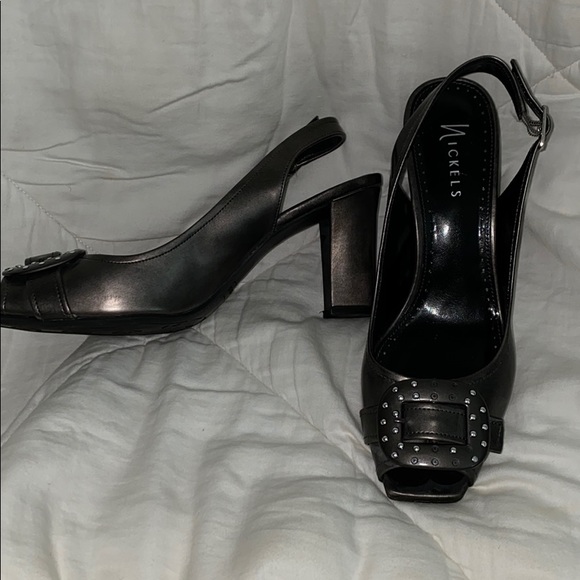 grey small heeled shoes